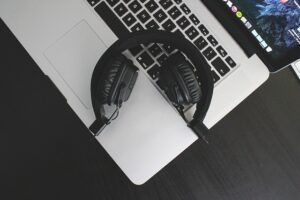 best laptop for listening to music